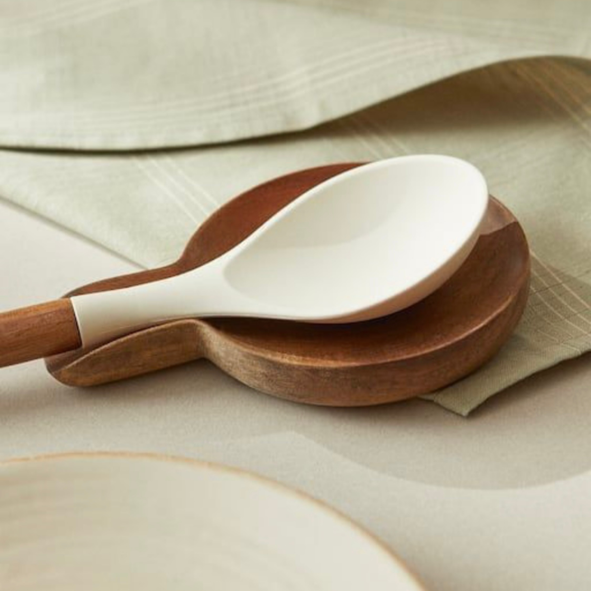 photo-output-34_841531 جا قاشقی کنار گاز - Image 1